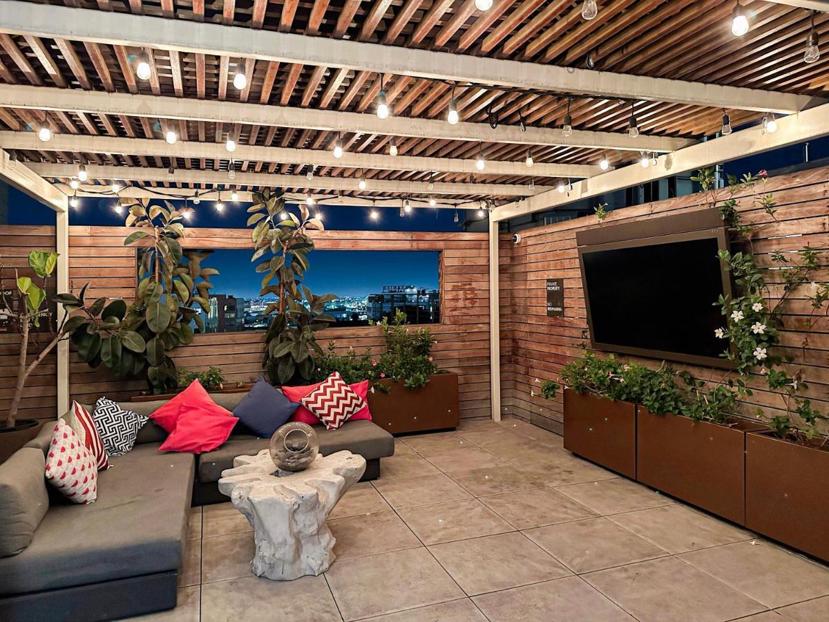 Urban Loft *